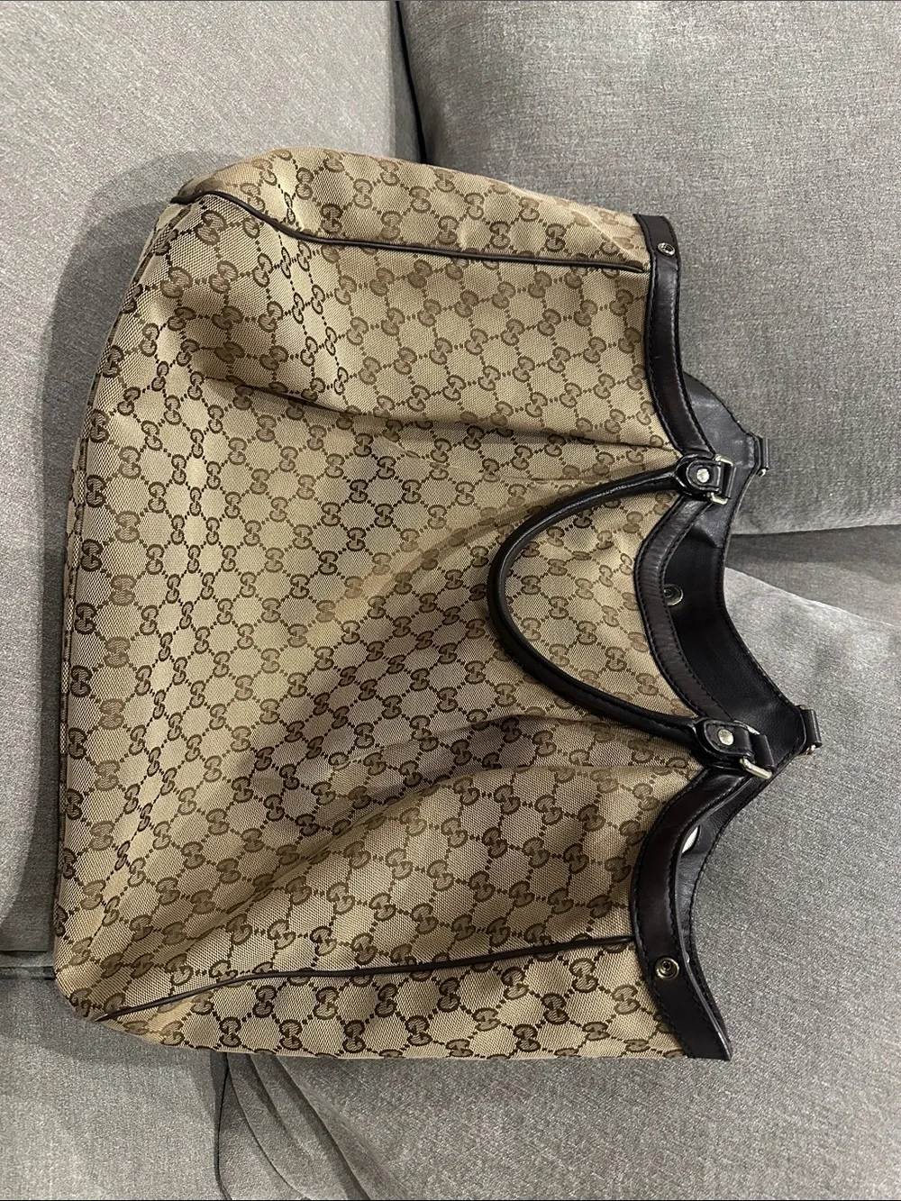 Large Gucci Sukey Shoulder bag - Picture 8 of 13
